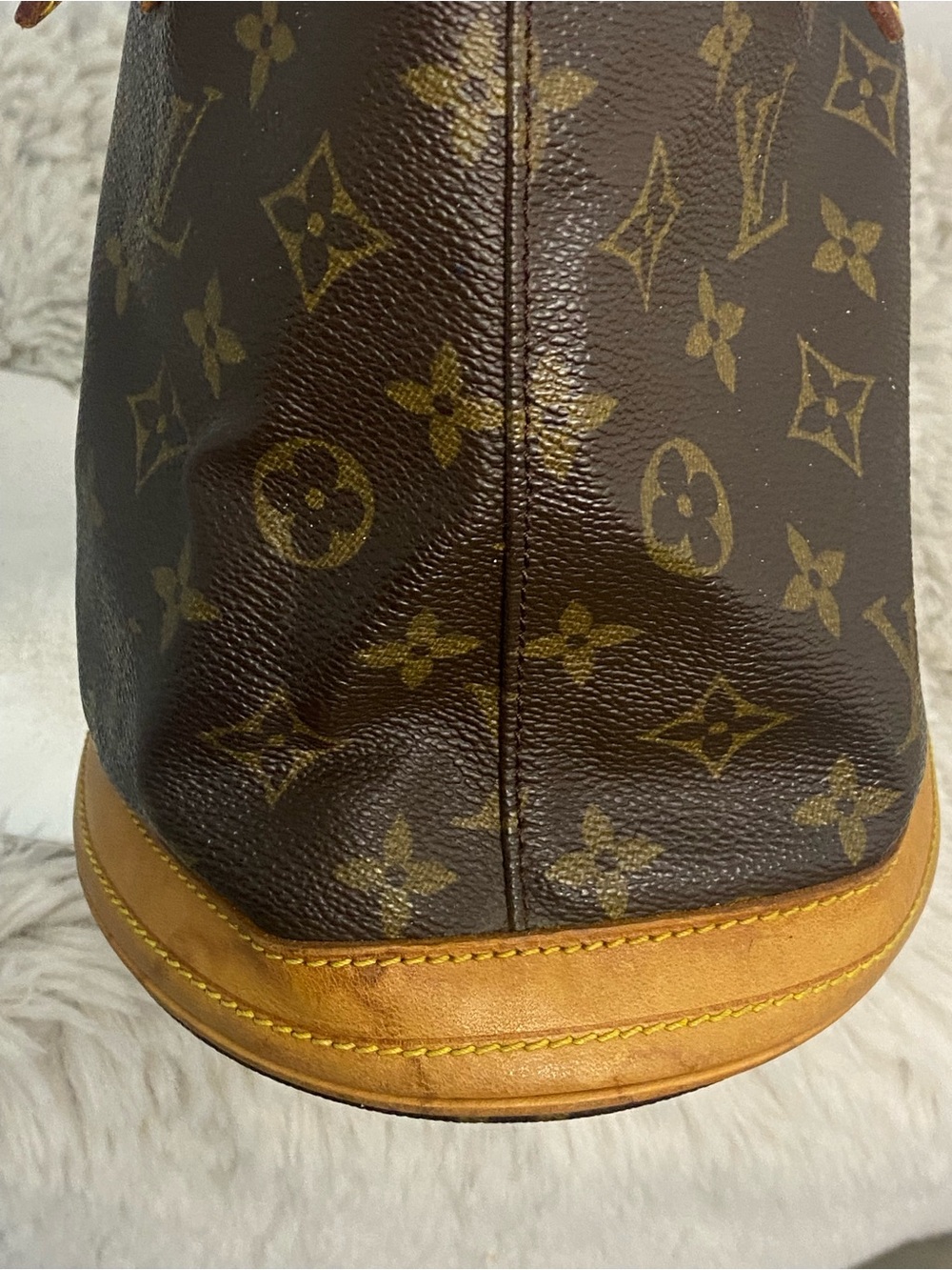 Louis Vuitton Monogram Vintage PM Bucket Bag in Brown and Tan Leather - Picture 16 of 16